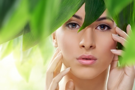 10 raisons de passer aux produits de beauté naturels