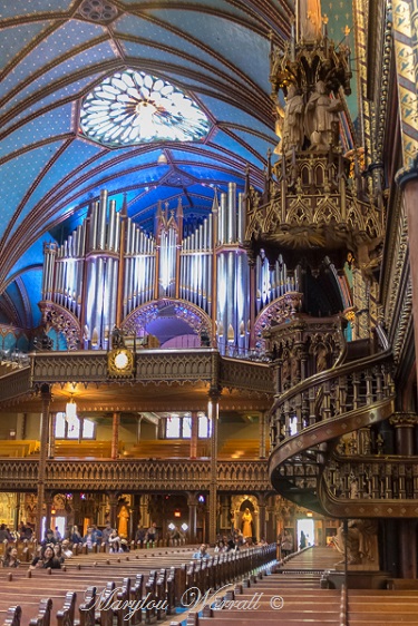 Montréal : Cathédrale Marie-Reine-du-Monde 2/2