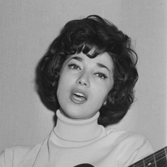 Patricia Carli : albums, chansons, concerts | Deezer