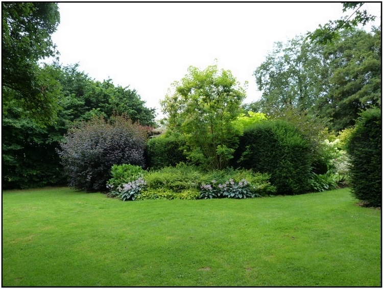 Le jardin du Pays d' Auge a Cambremer 