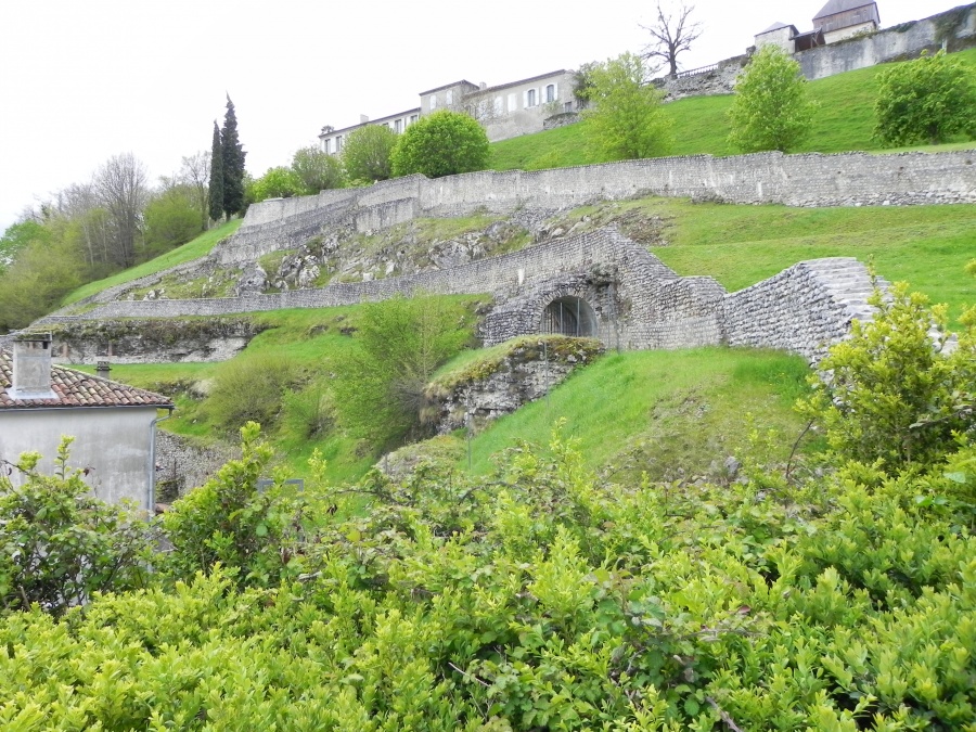 la ville romaine de Saint Bertrand de Commingues