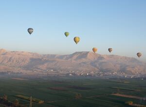 season hot air balloon egyp tour