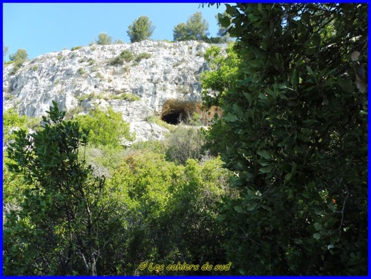 Var, la grotte Chélo et la grotte du Croupatier