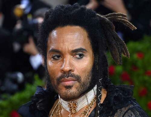 Lenny Kravitz regrette certains de ses choix vestimentaires passés