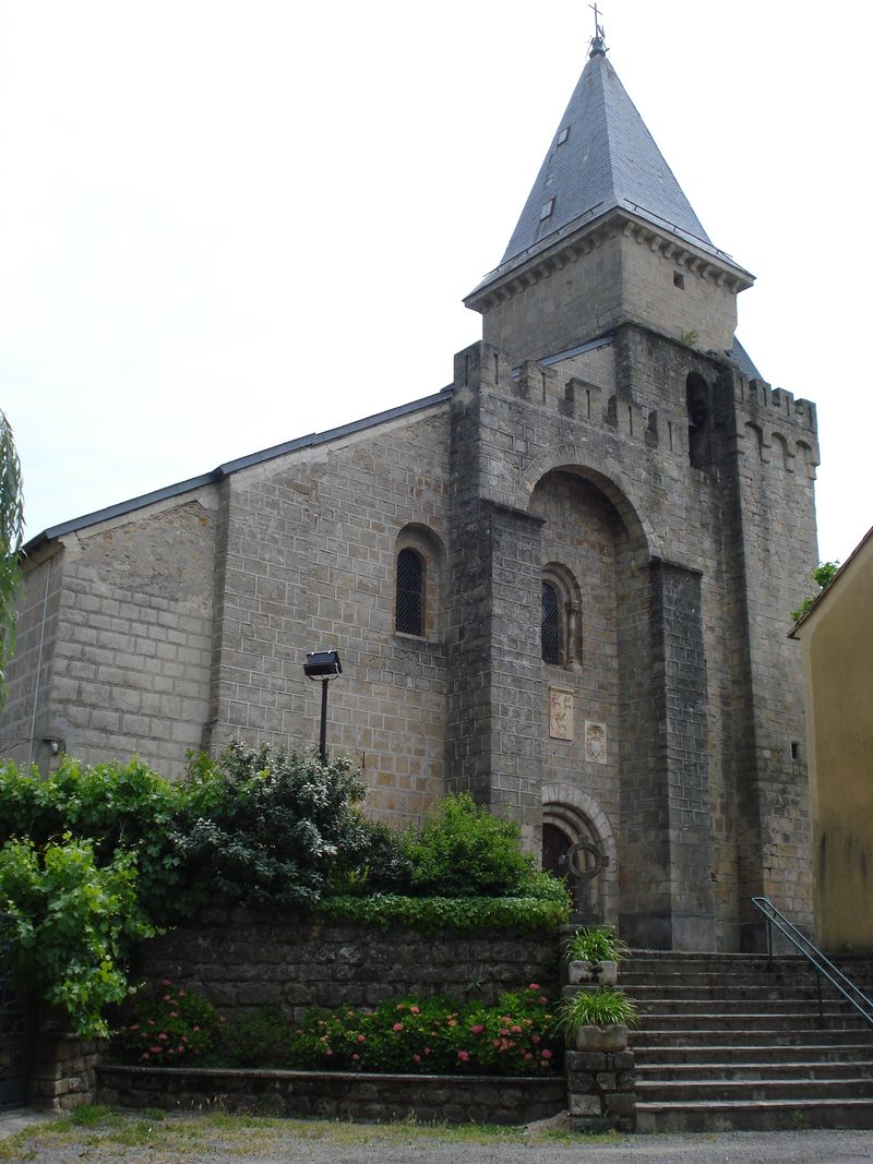 Alzon (Gard, Fr) church.JPG