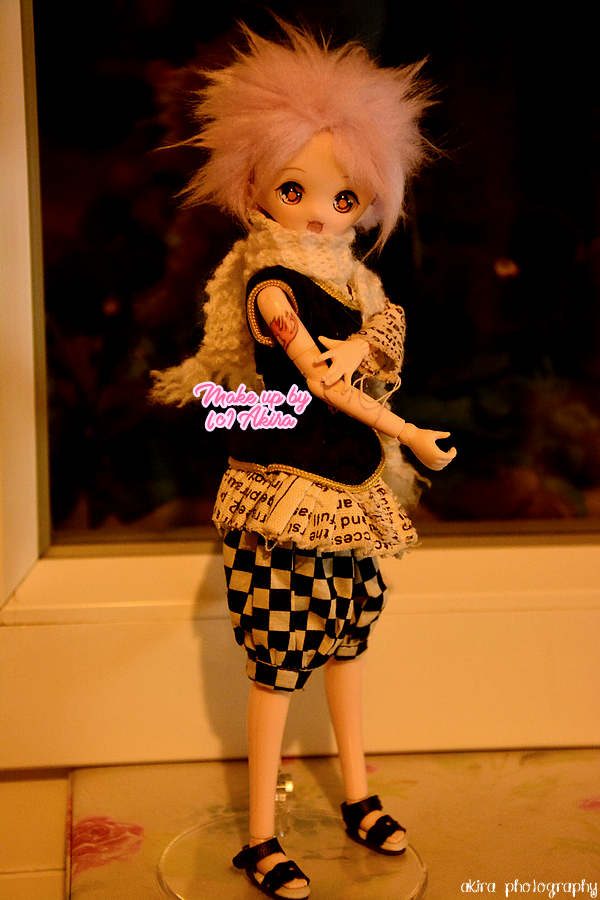 Akira Make-Up LLeWi44Im2z3fyjITzJnn2xgJD8