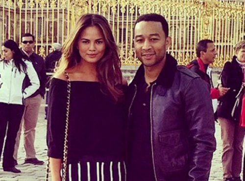 John Legend et Chrissy Teigen : ils se lancent dans la junk food