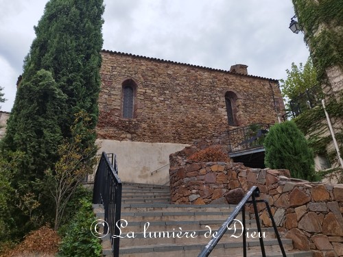 Roquebrune-sur-Argens, la chapelle Saint Michel