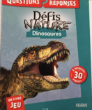 Lettres mobiles sur les dinosaures