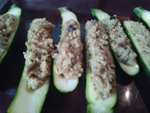 Courgette farcies au riz...