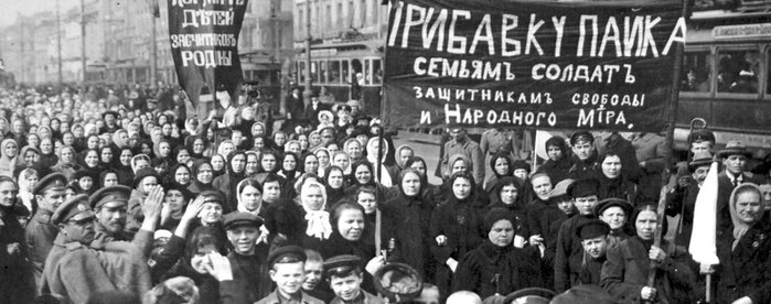 Les femmes russes, celles par qui la Révolution d'octobre, en 1917, est  arrivée