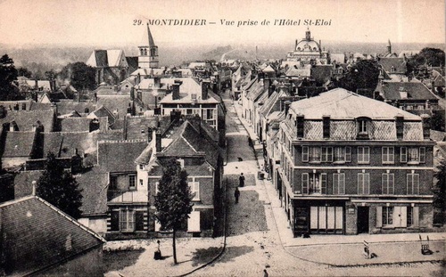 MONTDIDIER - Vue prise de l'Hôtel Saint Éloi