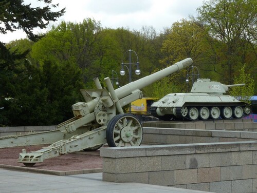 Le monument aux troupes soviétiques / Das sowjetische Ehrenmal