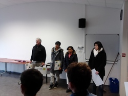 Remise du chèque à l' ACF