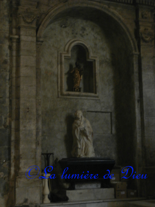 Sisteron : Cathédrale Notre-Dame et saint Thyrse