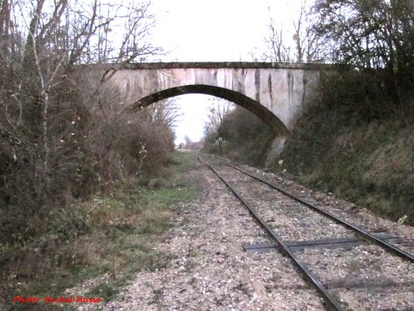 Les ponts ferroviaires à Brion sur Ource