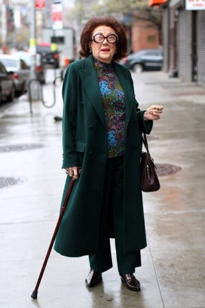 Fashion Style et le style pour les personnes âgées avancée