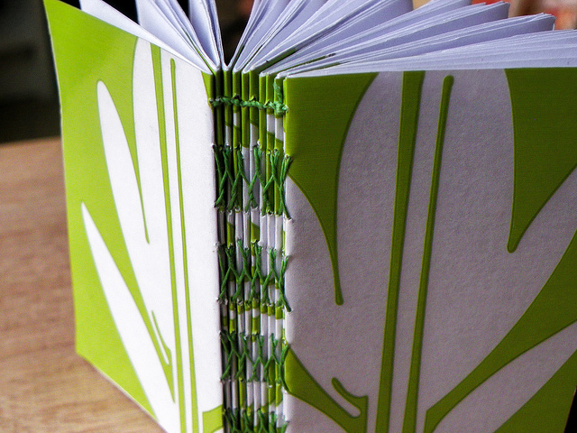 DIY : Kit reliure vert – Atelier de Reliure Isa Aucouturier