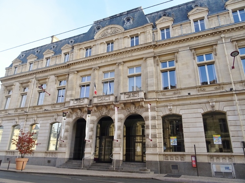 Le Mans: autour de la Place de la République (photos)