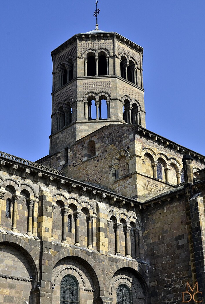 ABBATIALE SAINT-AUSTREMOINE - ISSOIRE (63)