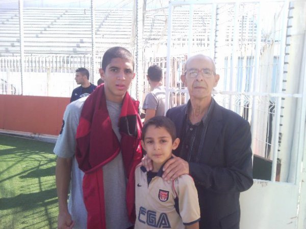 hassaine mohamed et son petit fils salim