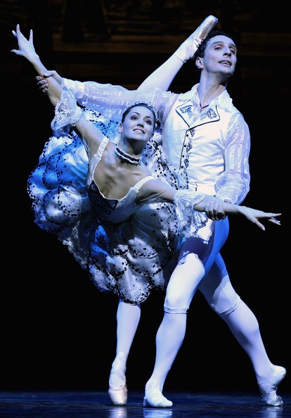 Dance Scottish Ballet Cinderella Dance With Mary