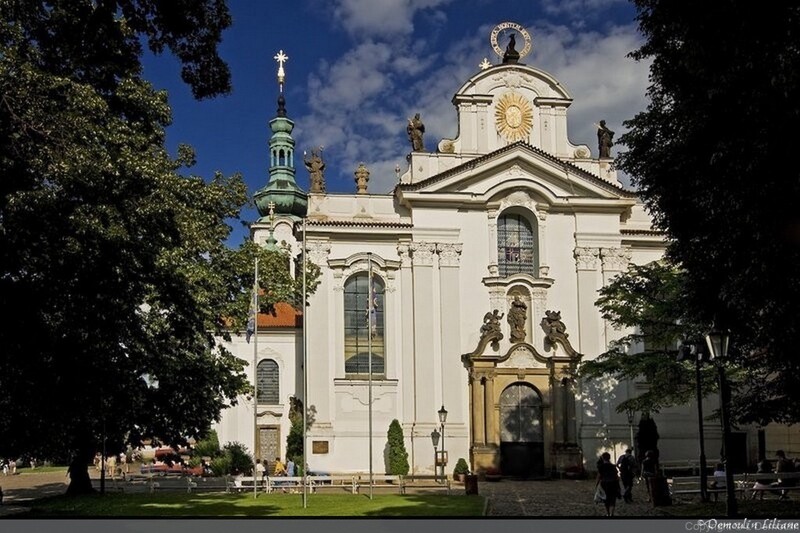 LE MONASTERE DE STRAHOV -PRAGUE