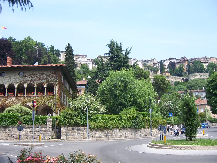 LES VILLES DE BRESCIA ET BERGAM EN ITALIE DU NORD     JUIN  2013