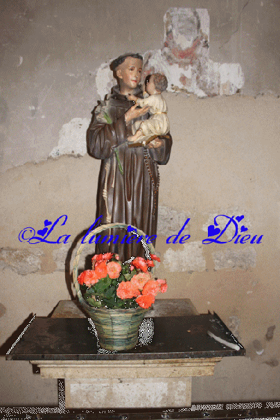 Moustiers Sainte Marie : L'église Notre-Dame de l'Assomption