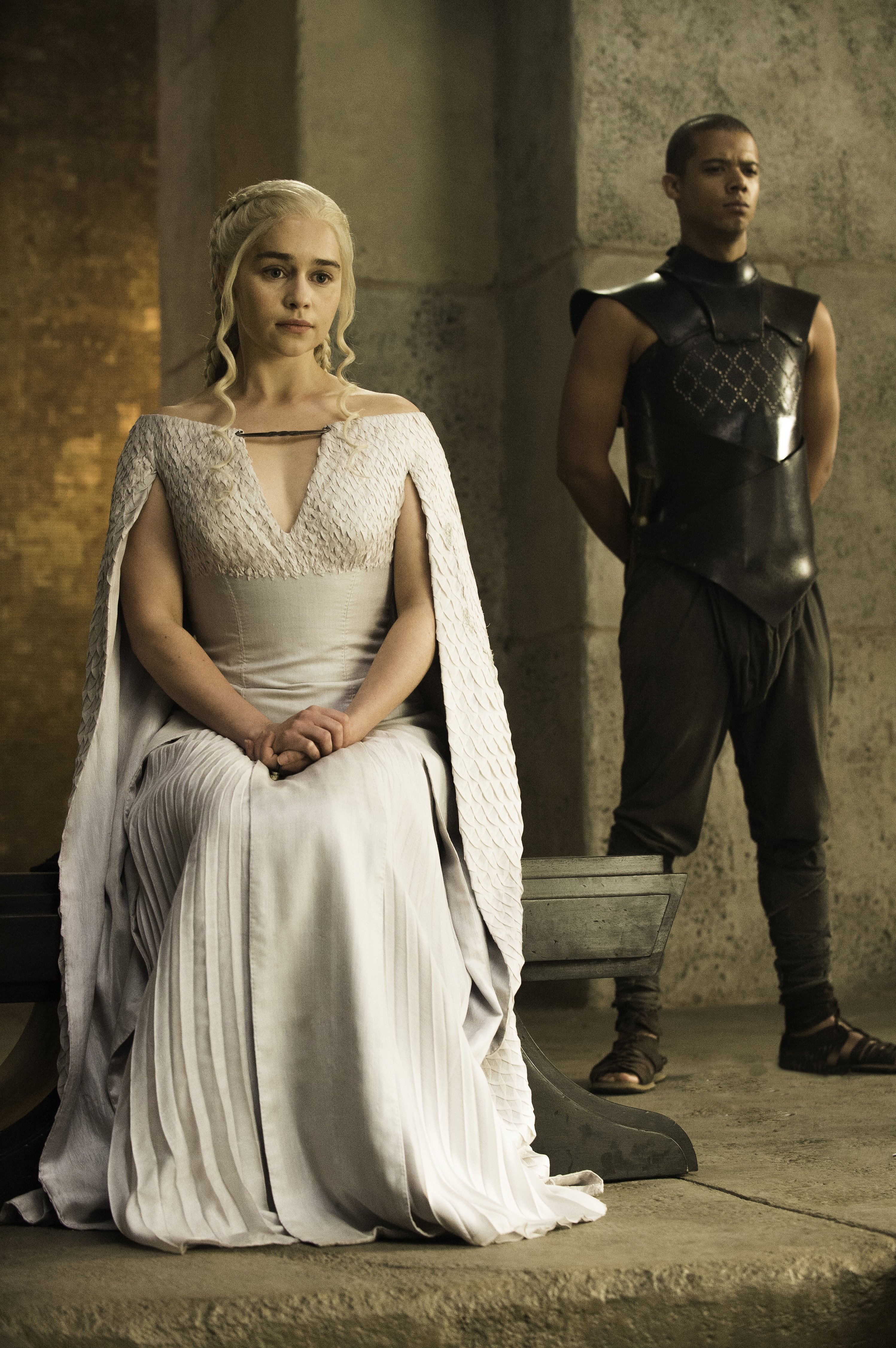 Robe Daenerys saison 5 en vente - A Game of Style