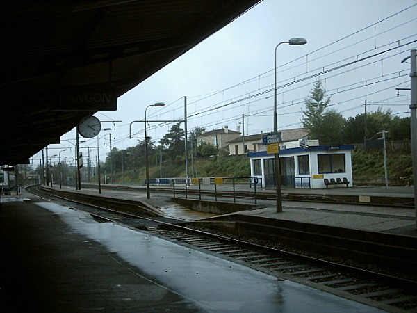 7-octobre-gare-langon-quai1.jpg