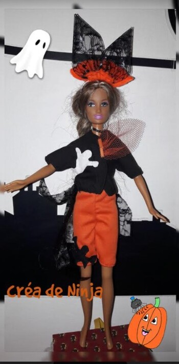 Barbie fête Halloween grâce à Janine ( Ninja)