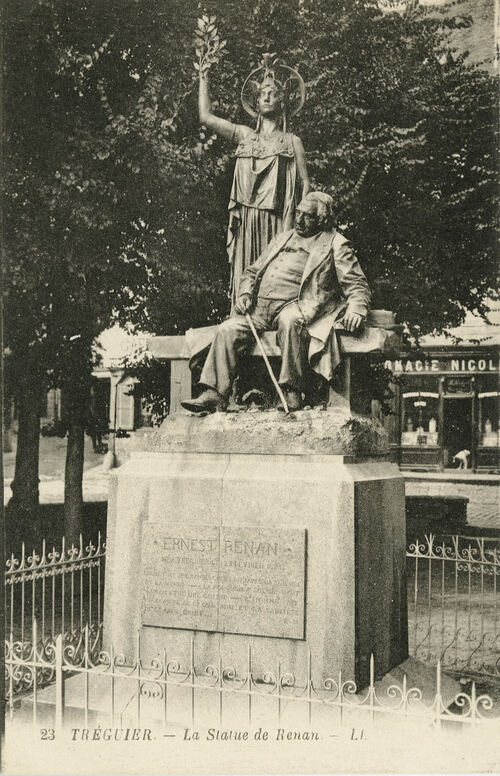 -Statue d'Ernest Renan (Tréguier)