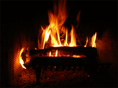 Résultat de recherche d'images pour "tradition noel feu cheminée celte"