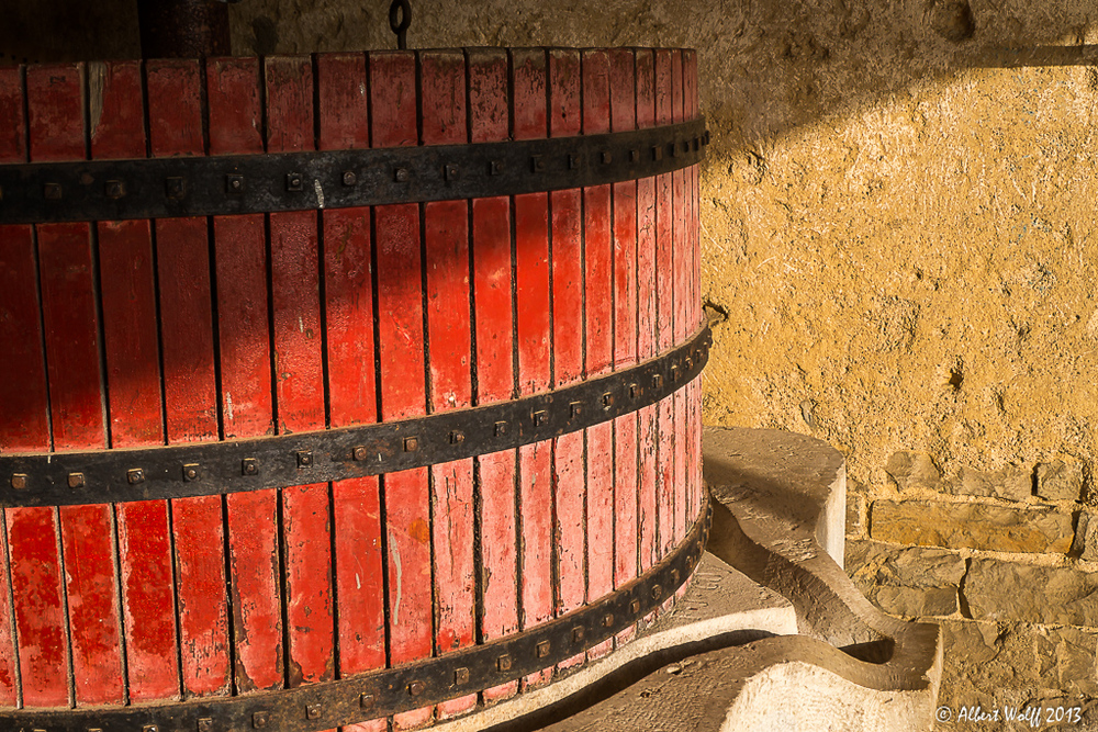 Château-Chalon : de rouge et de rouille. (2)