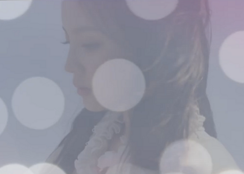 Lee Hi : Breathe