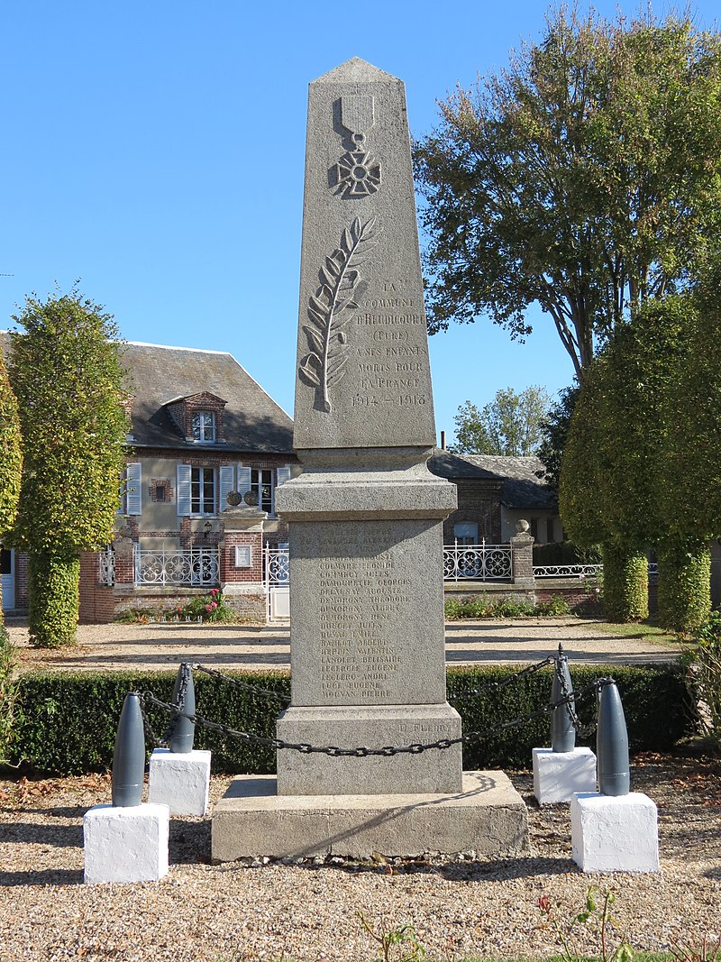 Heudicourt (Eure) - monument aux morts.jpg