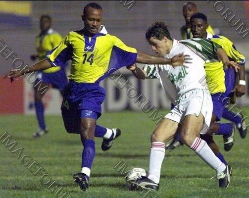 29.1.2000 à Kumassi   Algérie-Gabon 3-1 a Kumasi en match de poule de la CAN 2000
