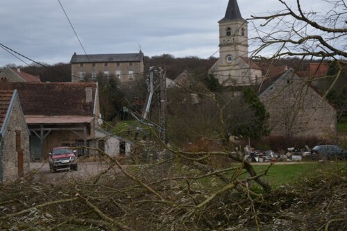 120 foyers privés d'électricité pendant 7 heures. 