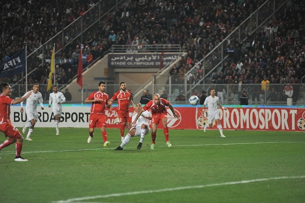 Dimanche 11.1.2015 à Tunis Préparation CAN stade Rades TUNISIE-EN 1-1