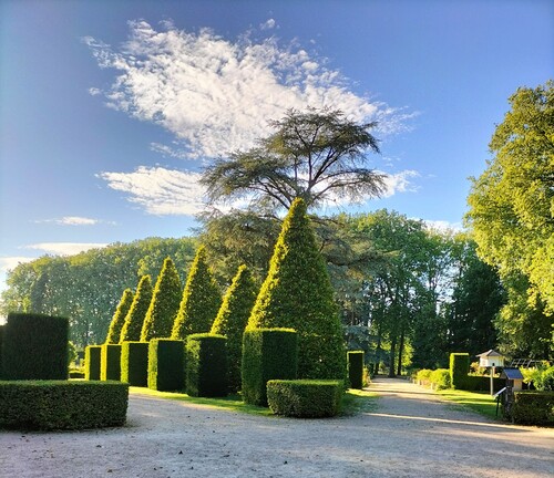 BOURGES - Jardin des prés fichaux