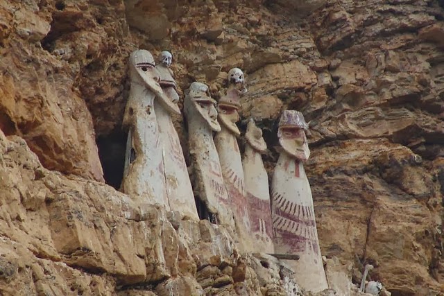 Les étranges Sarcophages des Chachapoya (3)