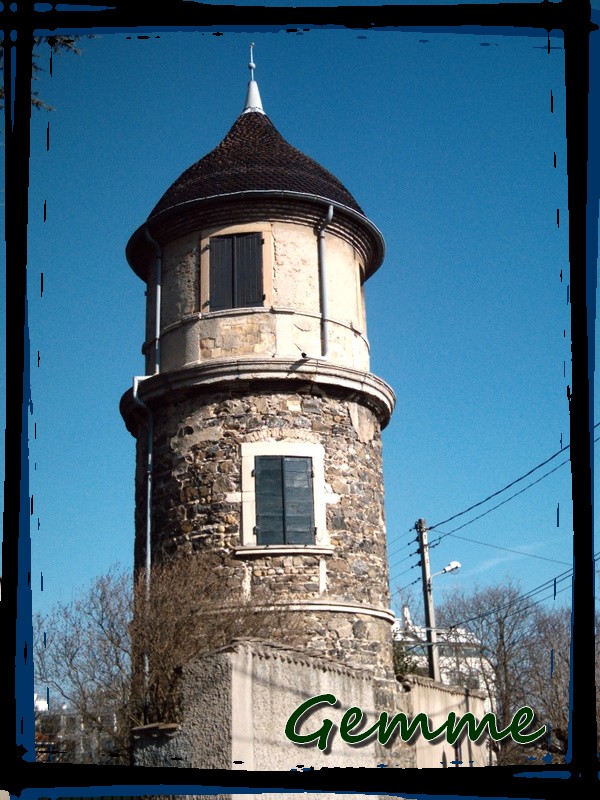 Tour, Sainte-Foy-lès-Lyon