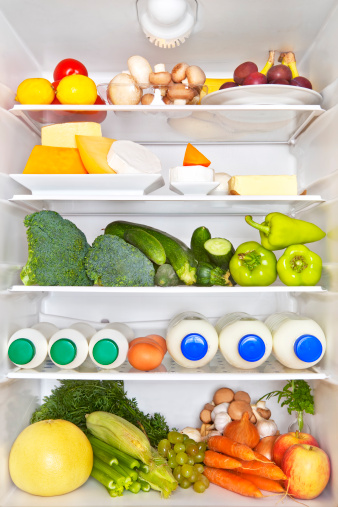 Réfrigérateur : comment changer l'ampoule d'un frigo ?