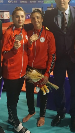 Halata  et Rezzoug Médaillées à Konya 2022