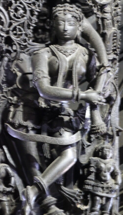 Belur, le temple CHennakeshava (suite) : l'intérieur