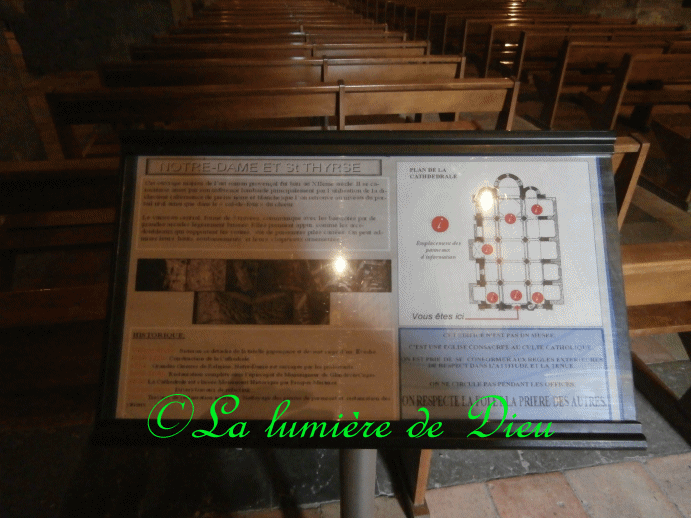 Sisteron : Cathédrale Notre-Dame et saint Thyrse