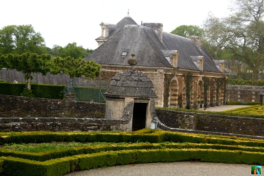 NORMANDIE  mai 2017 : Le Château de BALLEROY 1/1