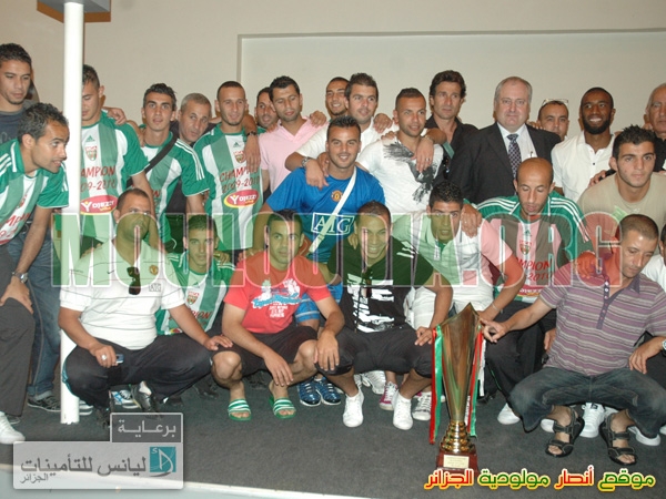 Les champions 2009-2010.jpg