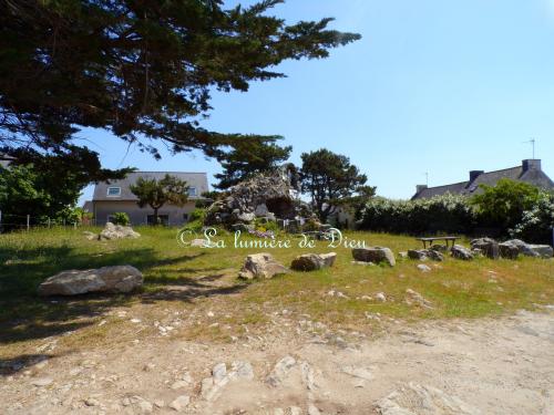 Belz, la grotte de Lourdes de Port Niscop